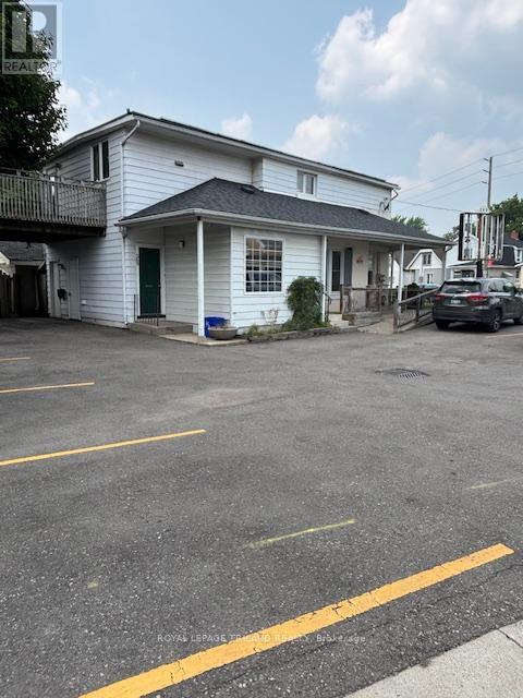 369 Hamilton Road, London East, Ontario  N5Z 1R6 - Photo 1 - X12295051