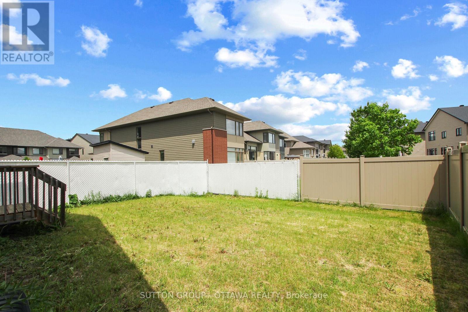 809 Carnelian Crescent, Ottawa, Ontario  K1X 0A8 - Photo 50 - X12295068