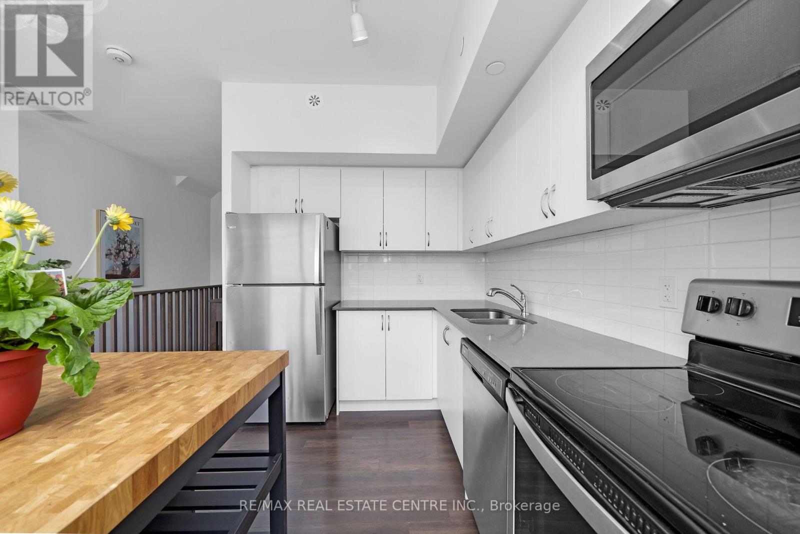 Property at 7 - 680 ATWATER AVENUE image 5