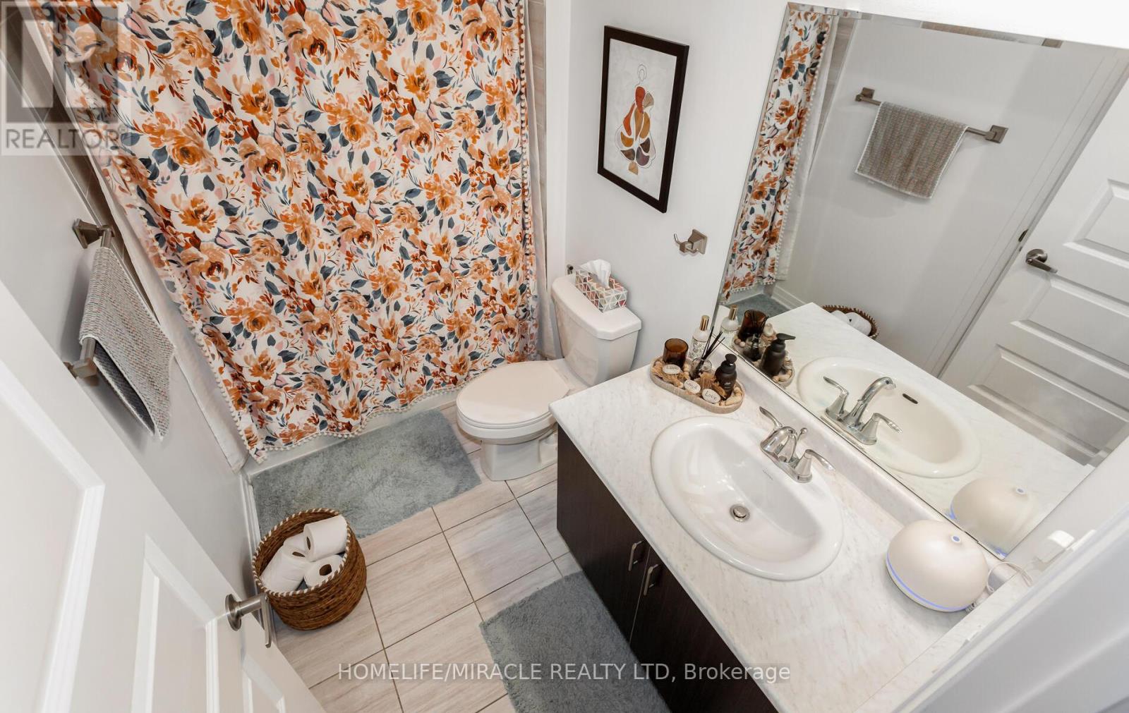 204 - 128 Grovewood Common, Oakville, Ontario  L6H 0X3 - Photo 19 - W12294974