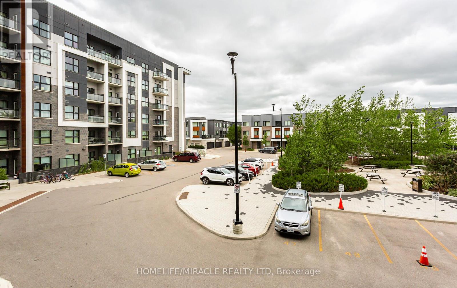 204 - 128 Grovewood Common, Oakville, Ontario  L6H 0X3 - Photo 22 - W12294974