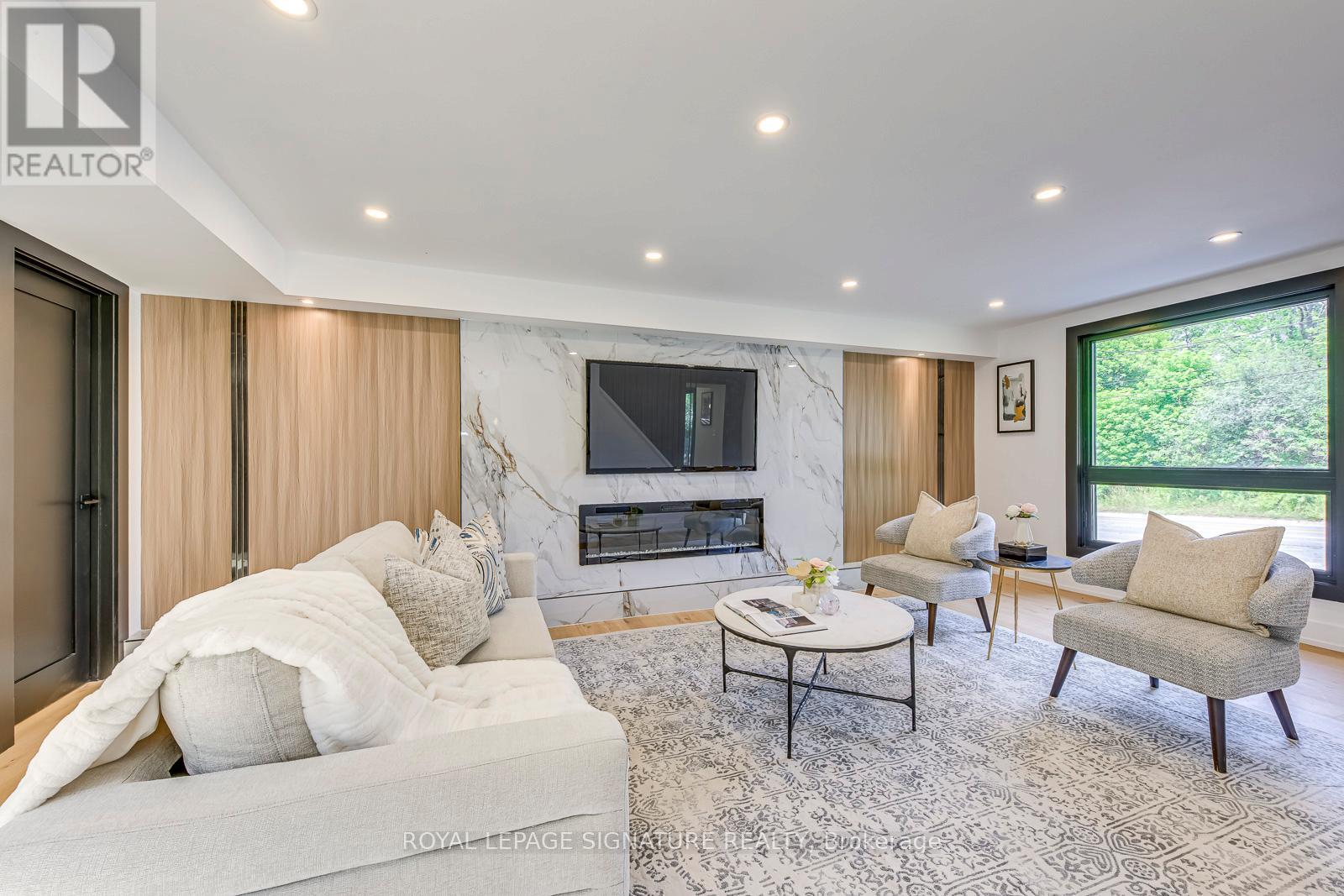 Property at 11024 TRAFALGAR ROAD image 3