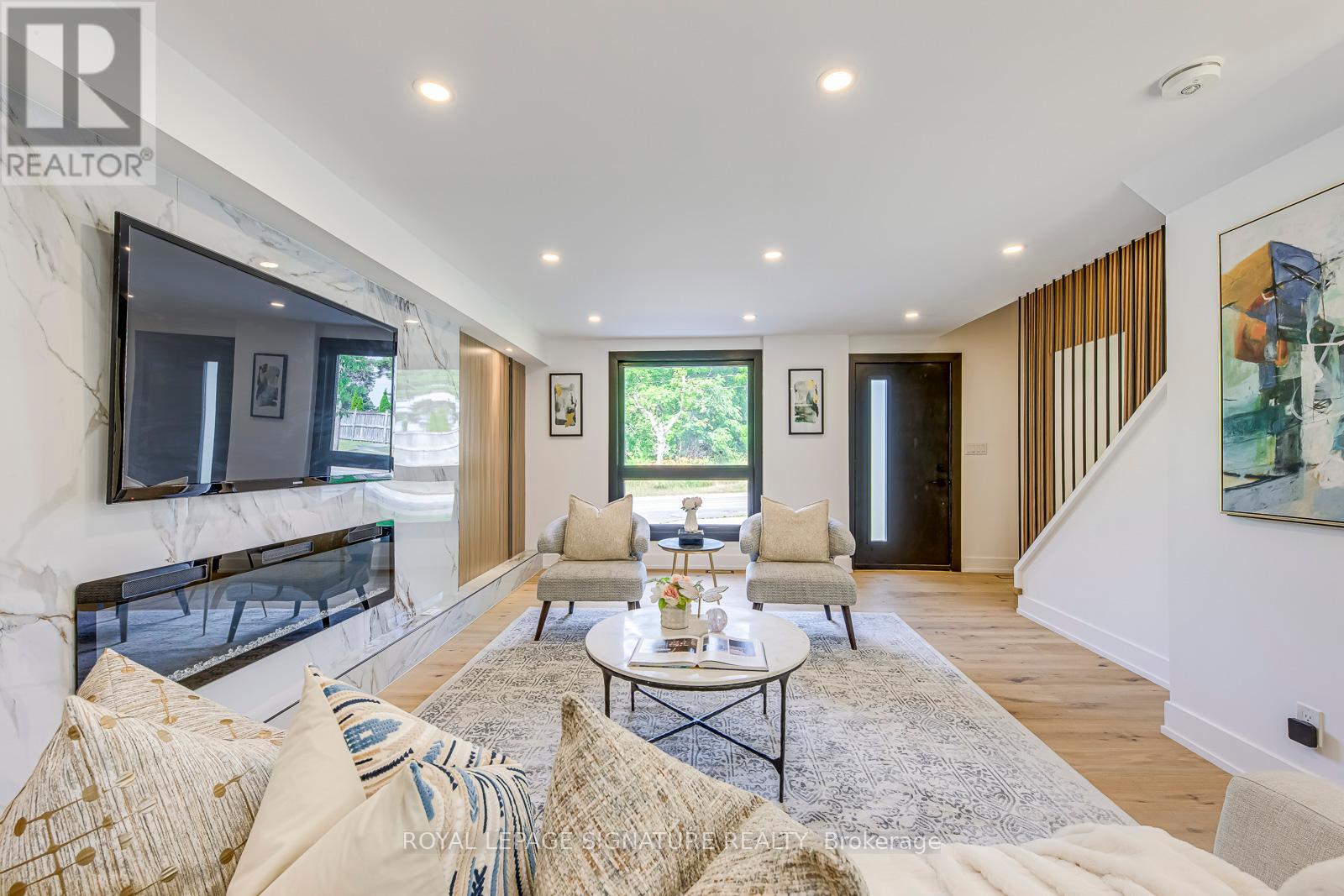 Property at 11024 TRAFALGAR ROAD image 4