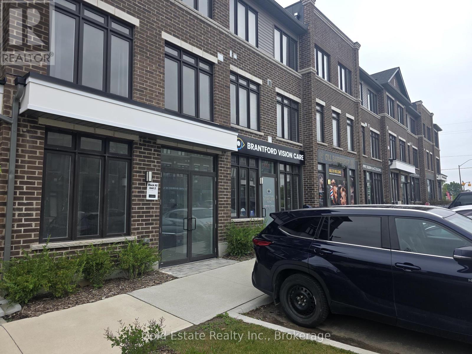 202 - 585 Colborne Street, Brantford, Ontario N3S 3M7 - Photo 3 - X12294988