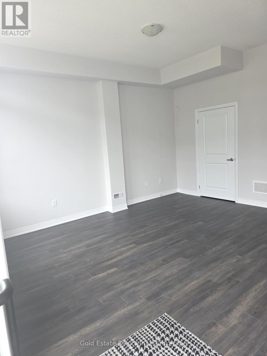 202 - 585 Colborne Street, Brantford, Ontario N3S 3M7 - Photo 5 - X12294988