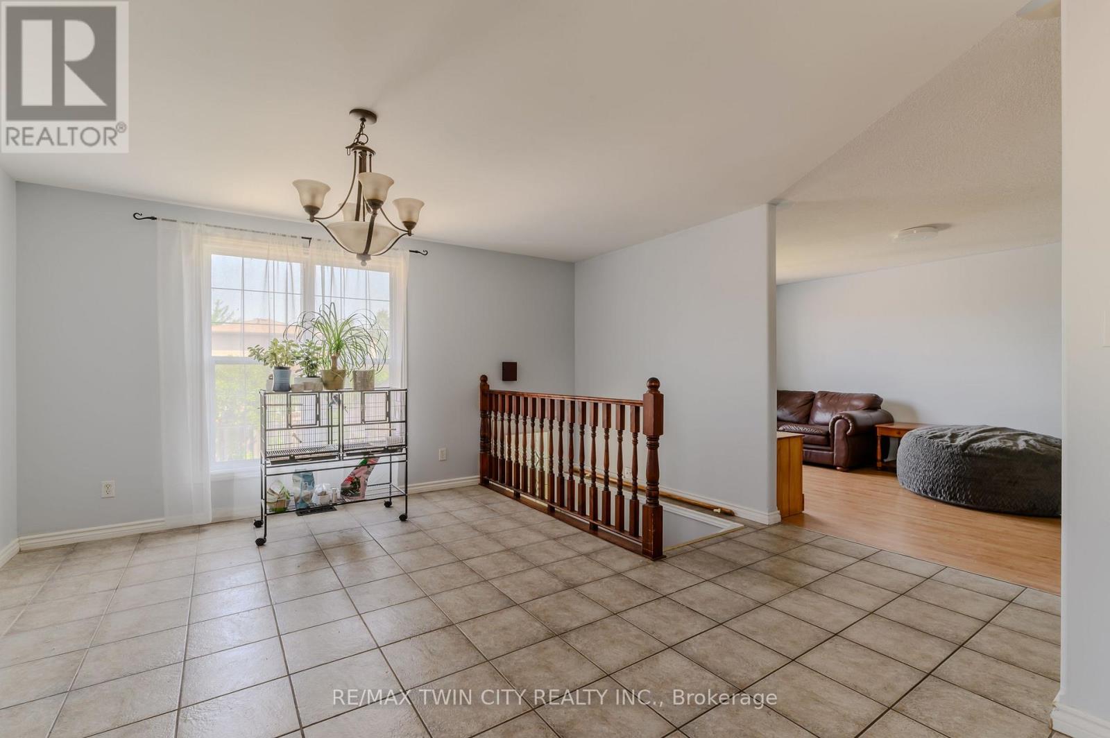 880 A Colborne Street, Brant, Ontario  N3S 3T1 - Photo 14 - X12295028