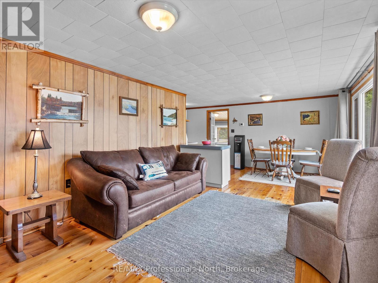 1020 Gordonier Lake Road, Bracebridge, Ontario  P1L 1X3 - Photo 14 - X12295057