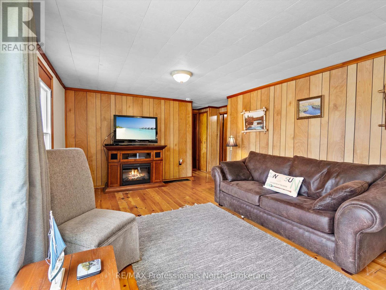 1020 Gordonier Lake Road, Bracebridge, Ontario  P1L 1X3 - Photo 17 - X12295057