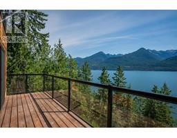 5336 Amundsen Road, kaslo, British Columbia