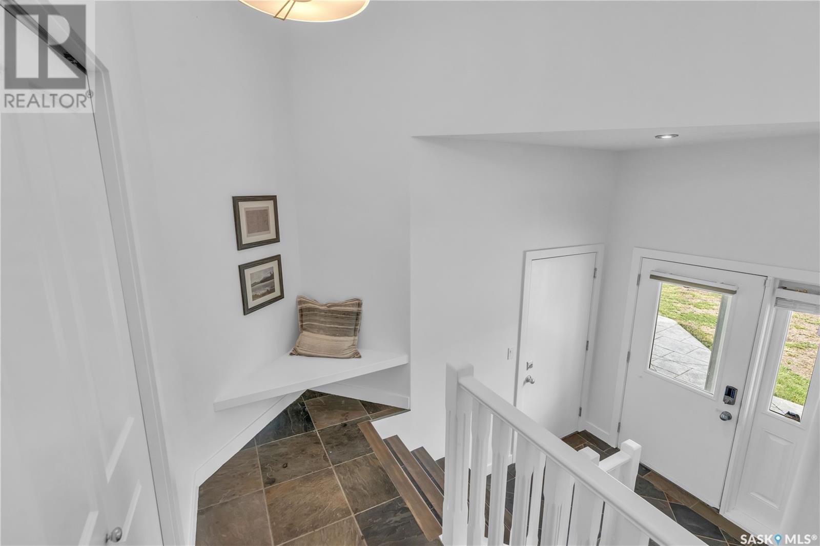 Property at 4569 Hames CRESCENT image 4