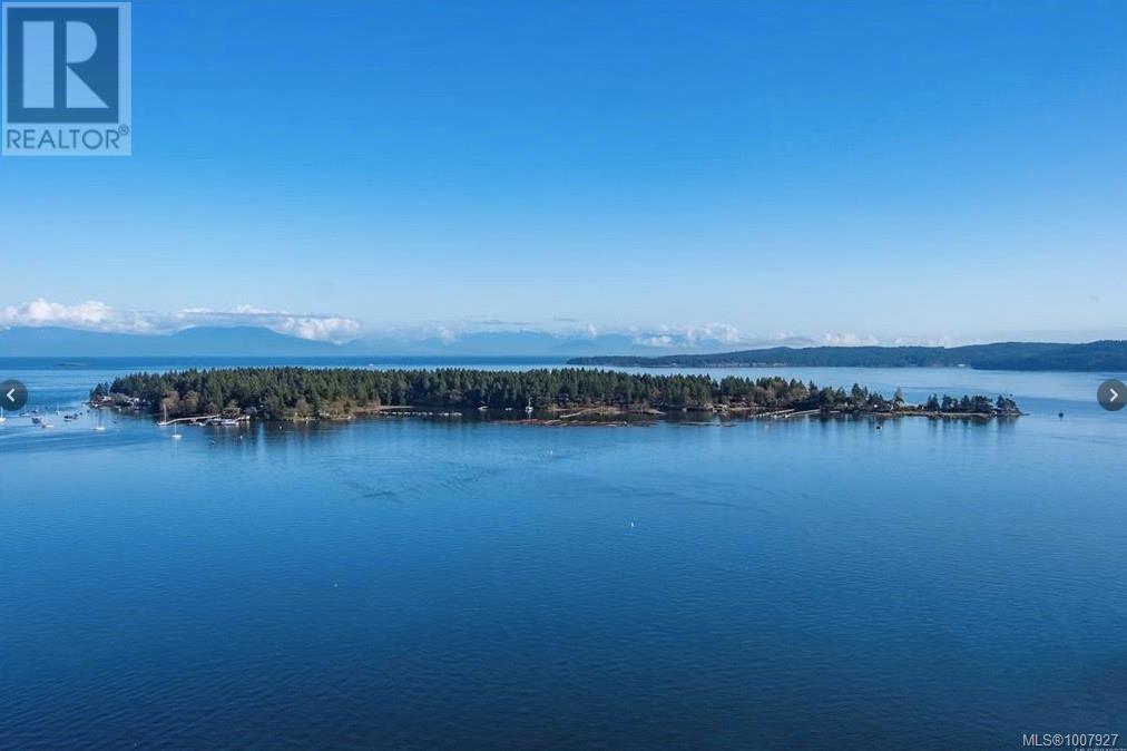103 Captain Morgans Blvd, Protection Island, British Columbia