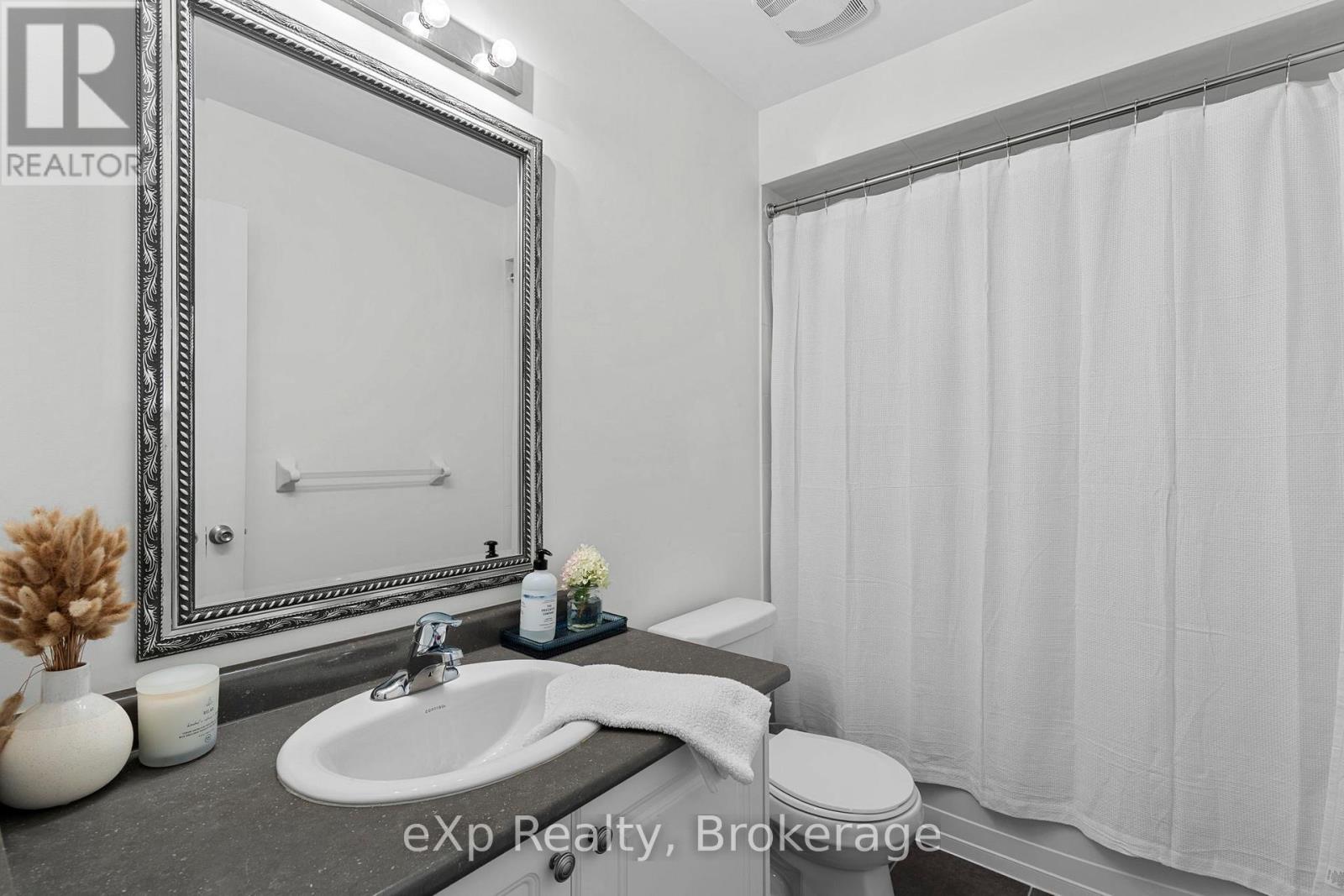 63 Decarolis Crescent, Essa, Ontario  L0M 1B4 - Photo 25 - N12294724