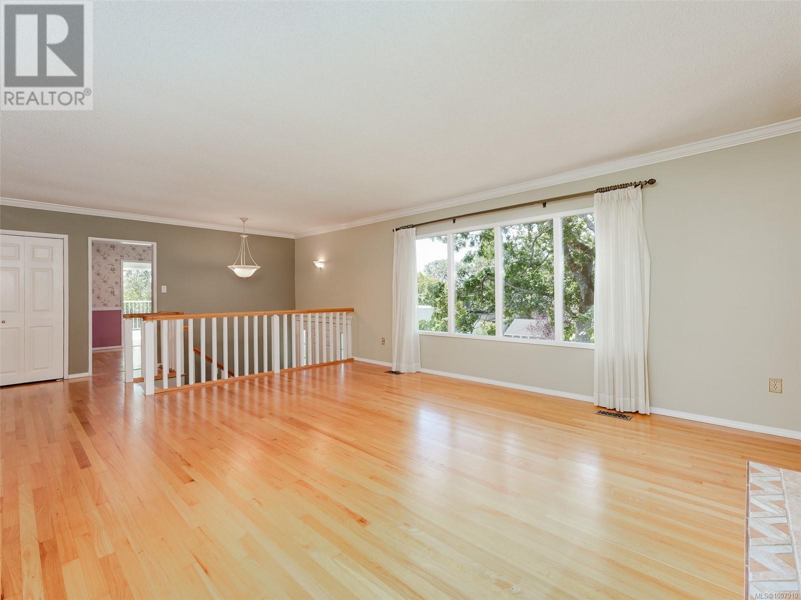 Property at 1470 Banff Pl image 5