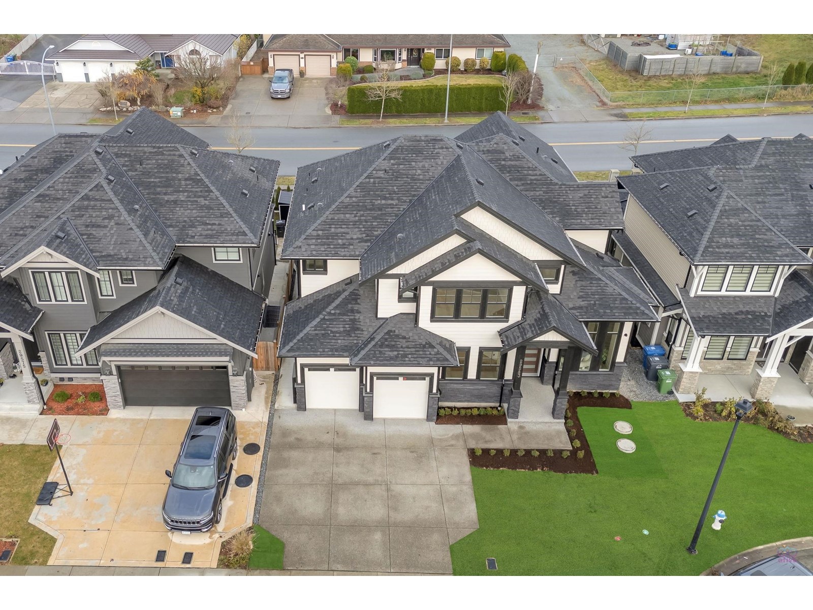 Property at 29583 CORVINA COURT image 2