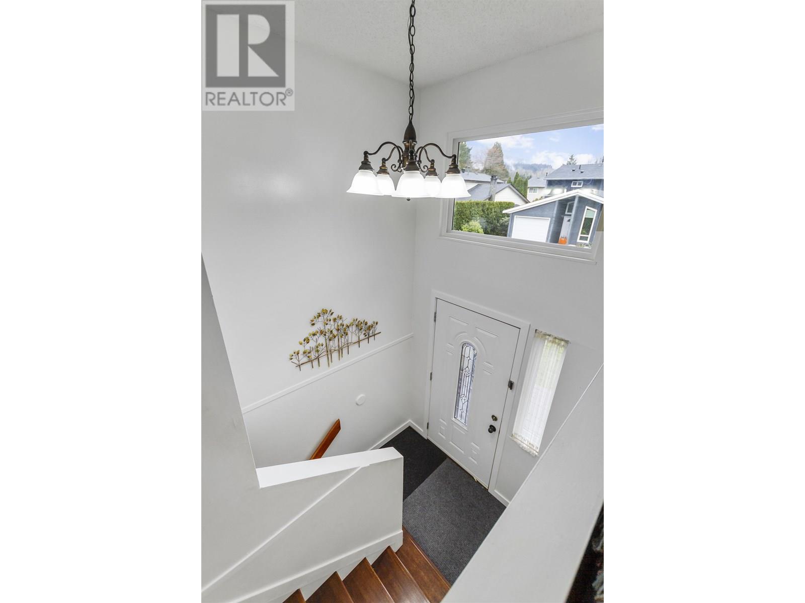 Property at 1892 BLUFF WAY image 5