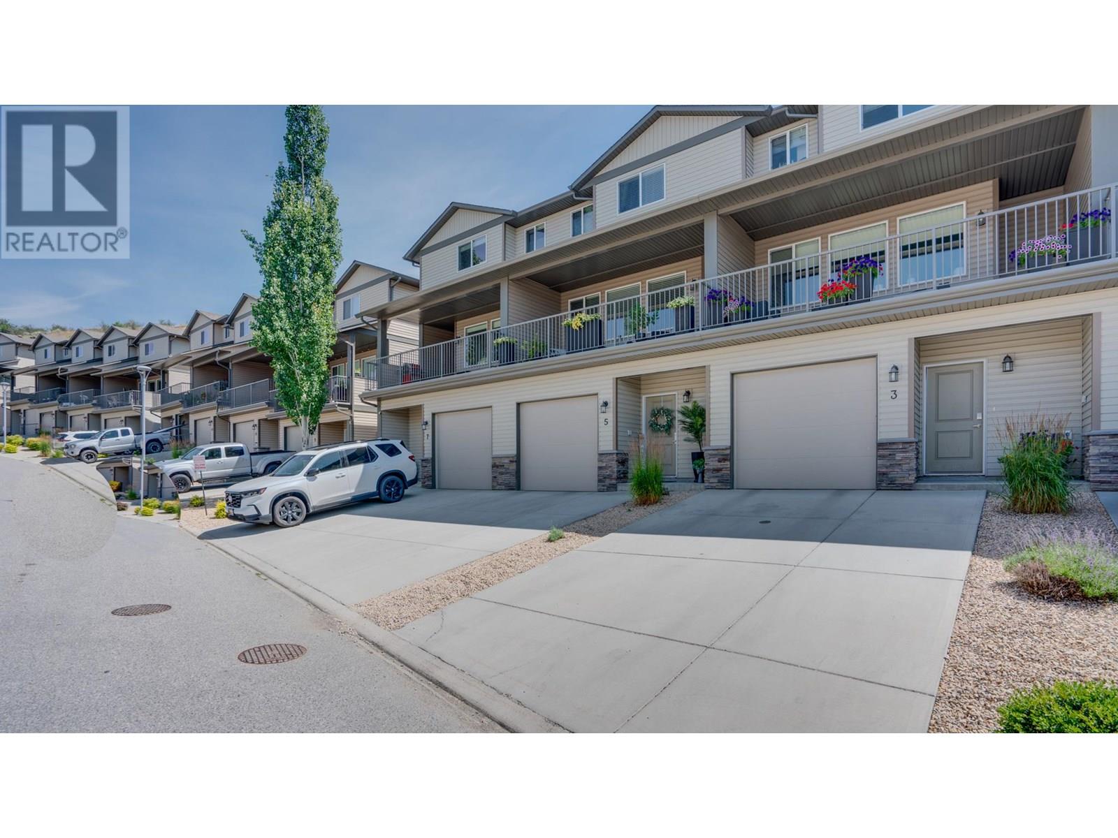 933 Mt Robson Place Unit# 3, Vernon, British Columbia