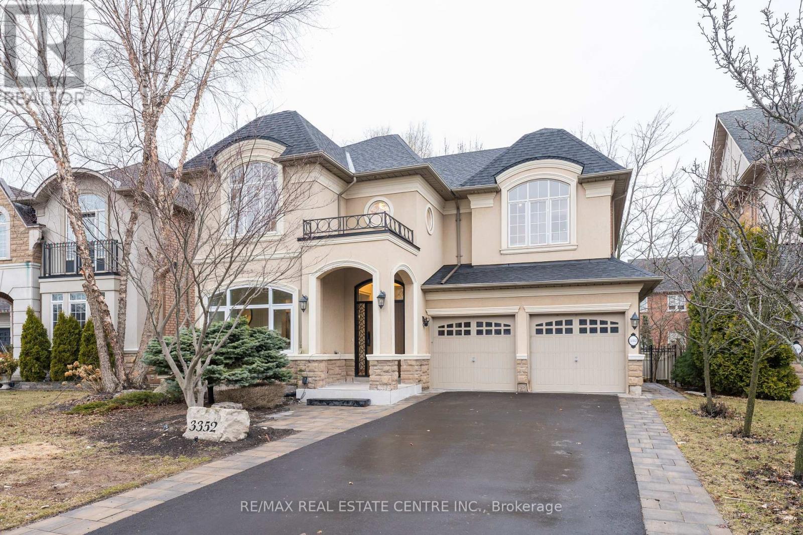 Property at 3352 PETRIE WAY image 2