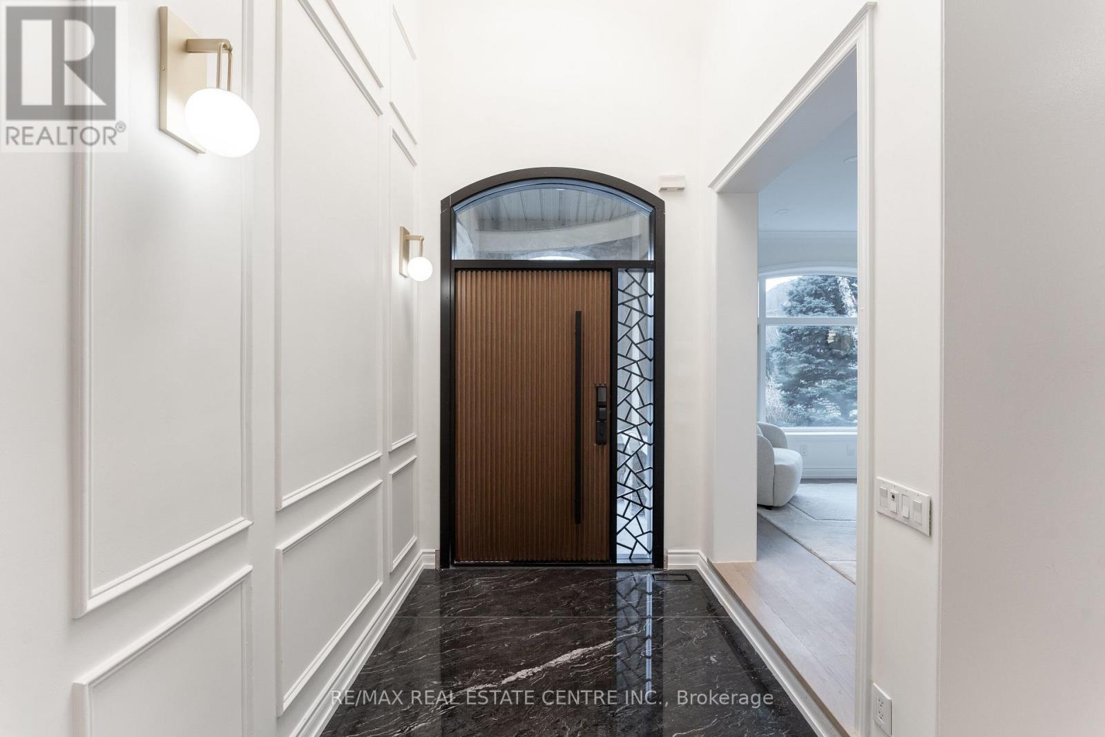 Property at 3352 PETRIE WAY image 4