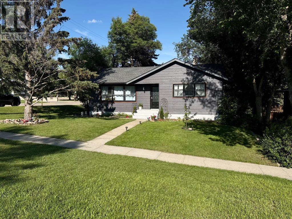 Property at 5339 50 Street image 3