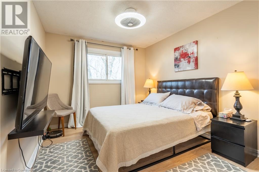 84 Sandra Crescent, Grimsby, Ontario  L3M 4Y7 - Photo 15 - 40752880
