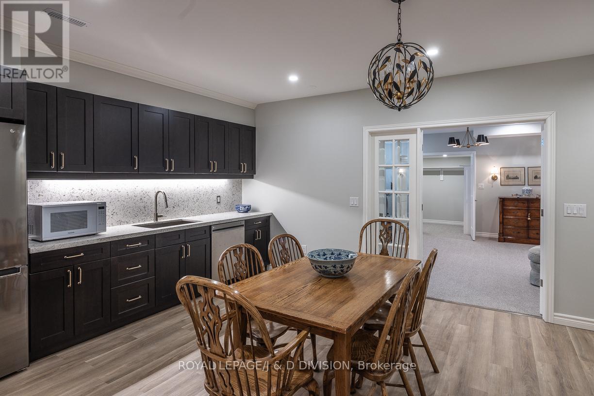 73 Brock Street, Niagara-On-The-Lake, Ontario  L0S 1J0 - Photo 33 - X12295074