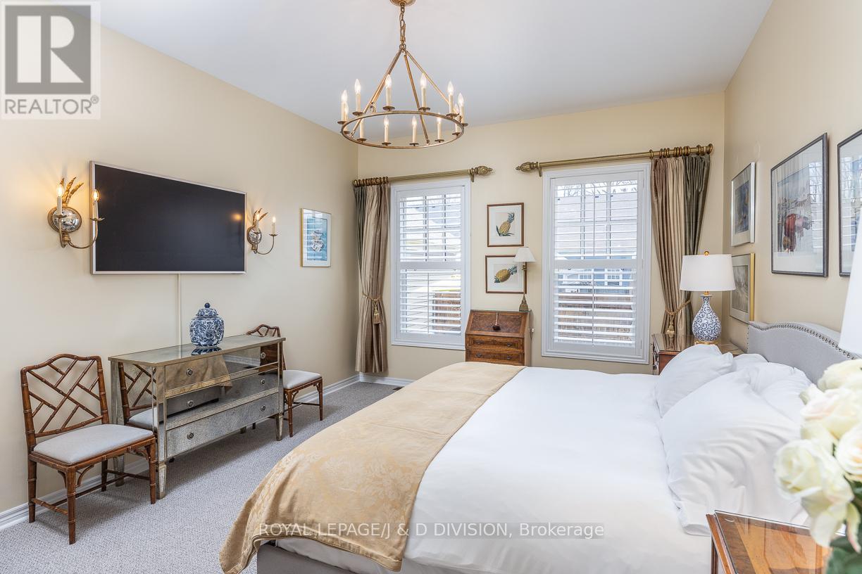 73 Brock Street, Niagara-On-The-Lake, Ontario  L0S 1J0 - Photo 9 - X12295074