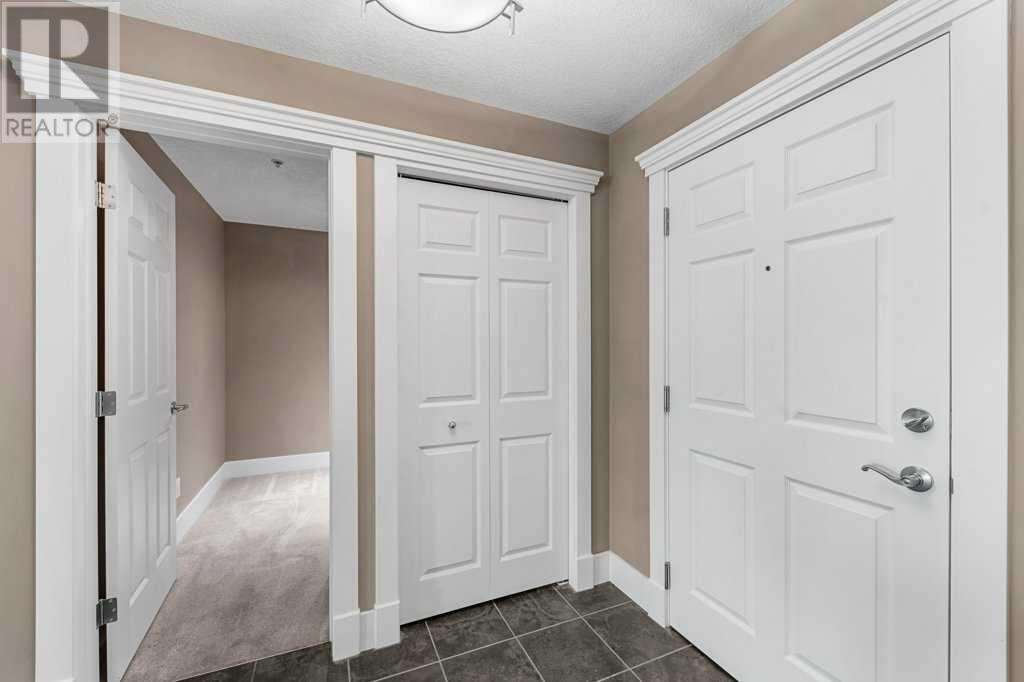 Property at 222, 500 Rocky Vista Gardens NW image 4