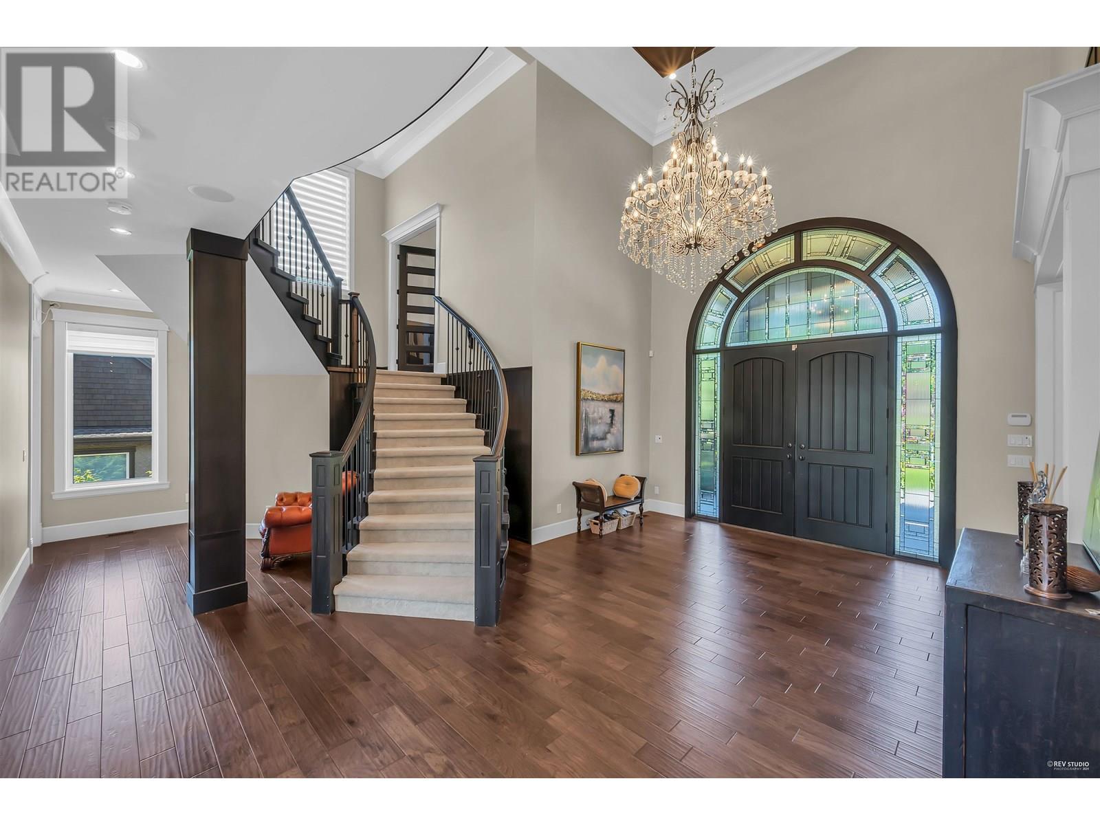 Property at 1025 THOMSON ROAD image 2