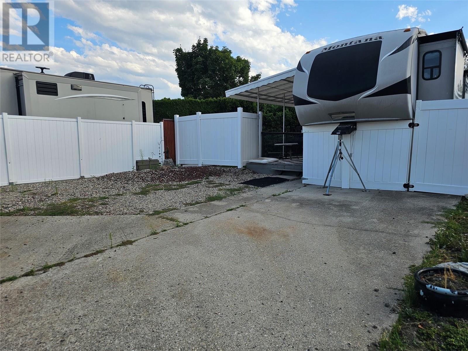 415 Commonwealth Road Unit# 535 Lot# 535, Kelowna, British Columbia  V4V 1P4 - Photo 3 - 10356476