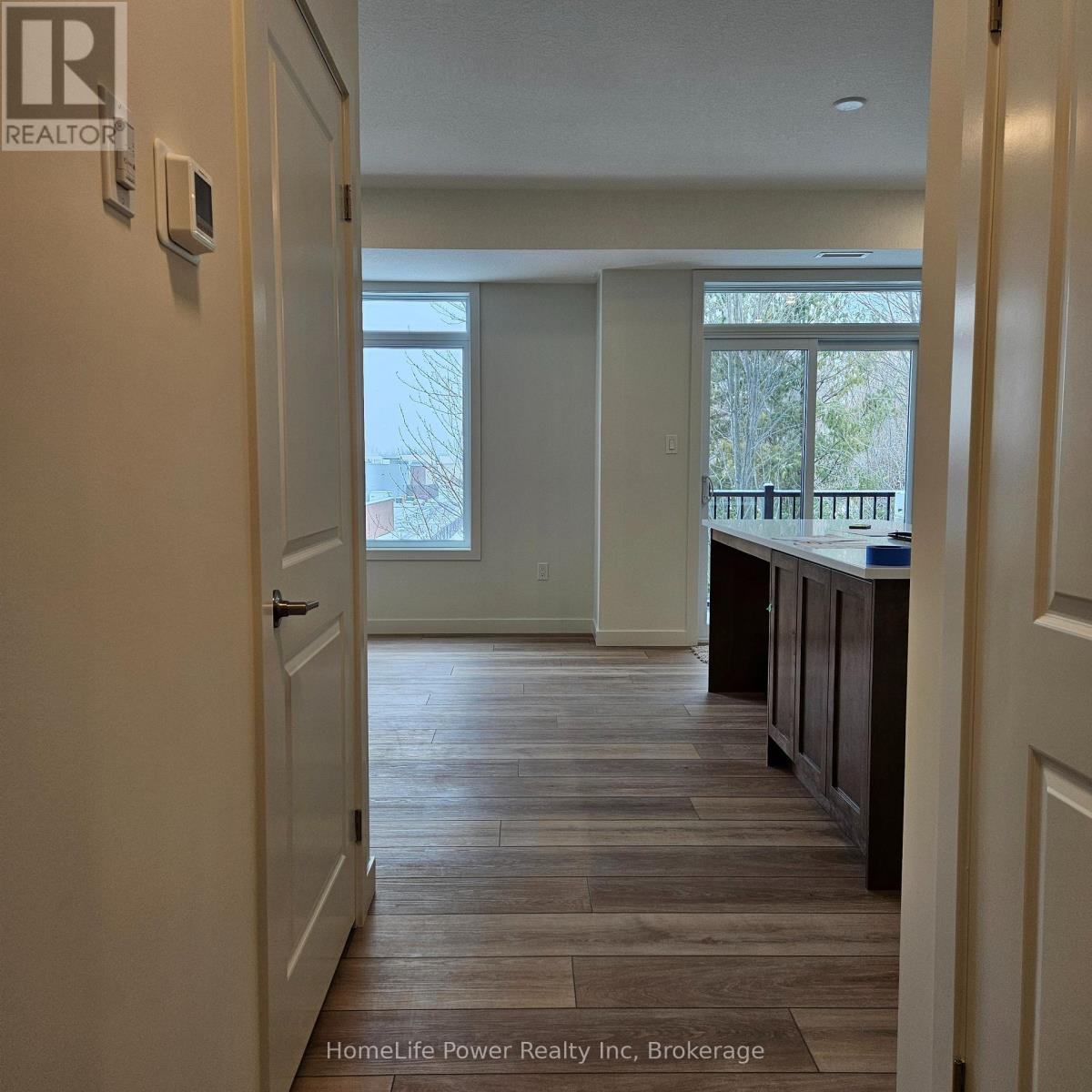 164 - 824 Woolwich Street, Guelph/eramosa, Ontario  N1H 1G8 - Photo 2 - X12295206