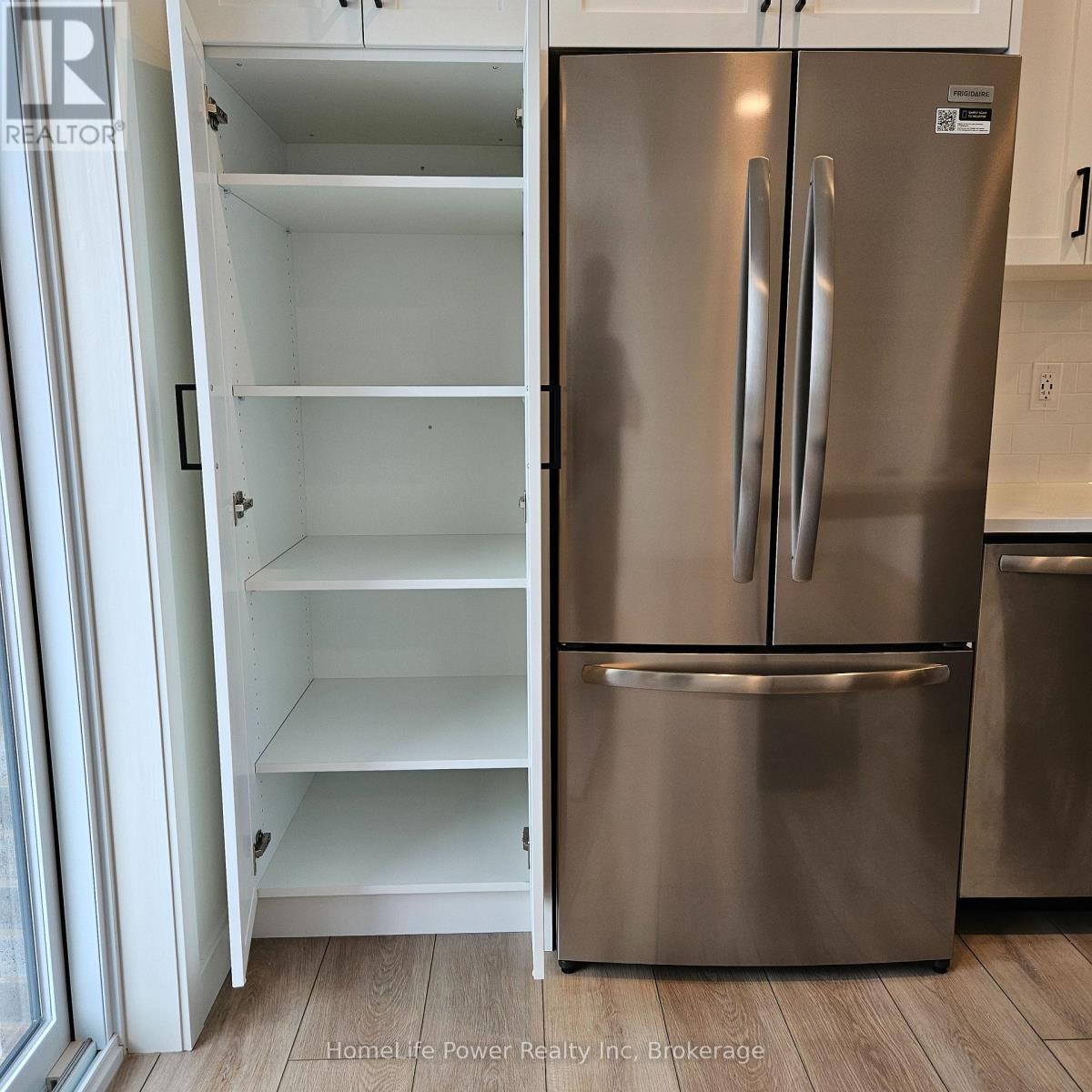 164 - 824 Woolwich Street, Guelph/eramosa, Ontario  N1H 1G8 - Photo 8 - X12295206