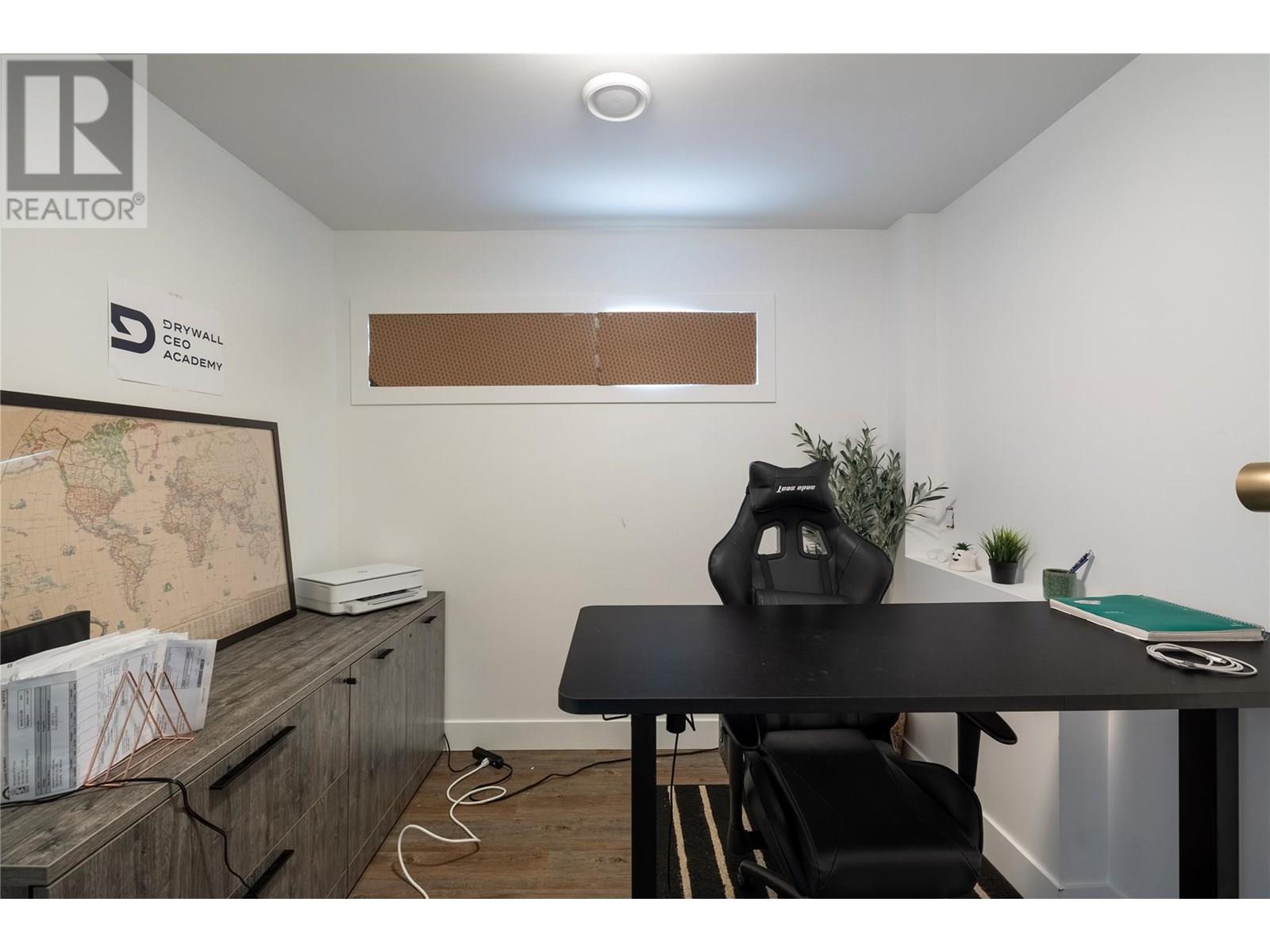 4265 Lakeshore Road, Kelowna, British Columbia  V1W 1W2 - Photo 25 - 10354209