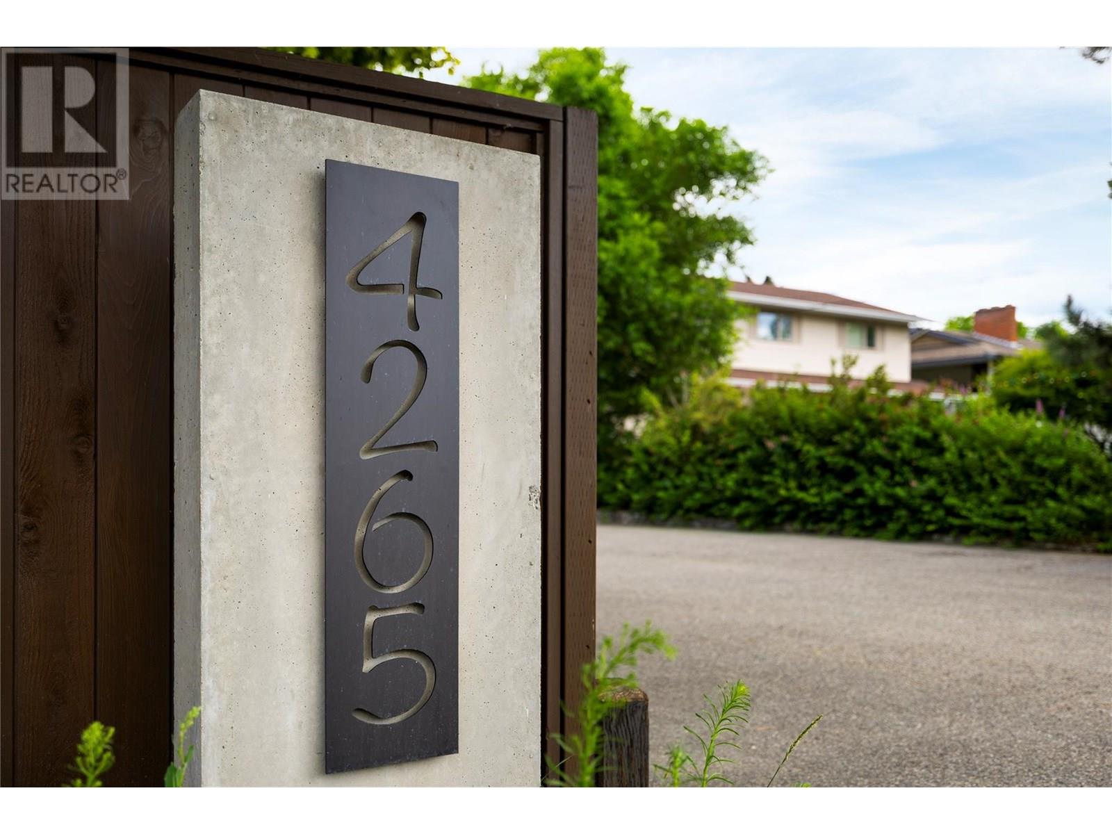 4265 Lakeshore Road, Kelowna, British Columbia  V1W 1W2 - Photo 58 - 10354209
