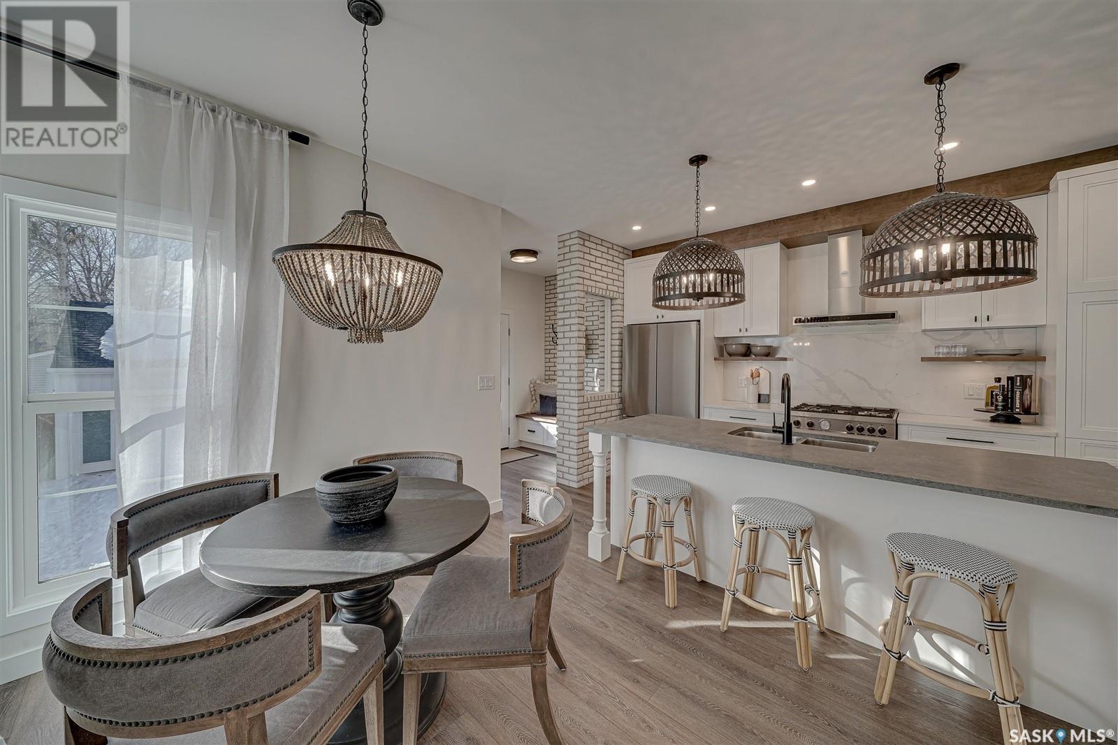 Property at 1403 Edward AVENUE image 3