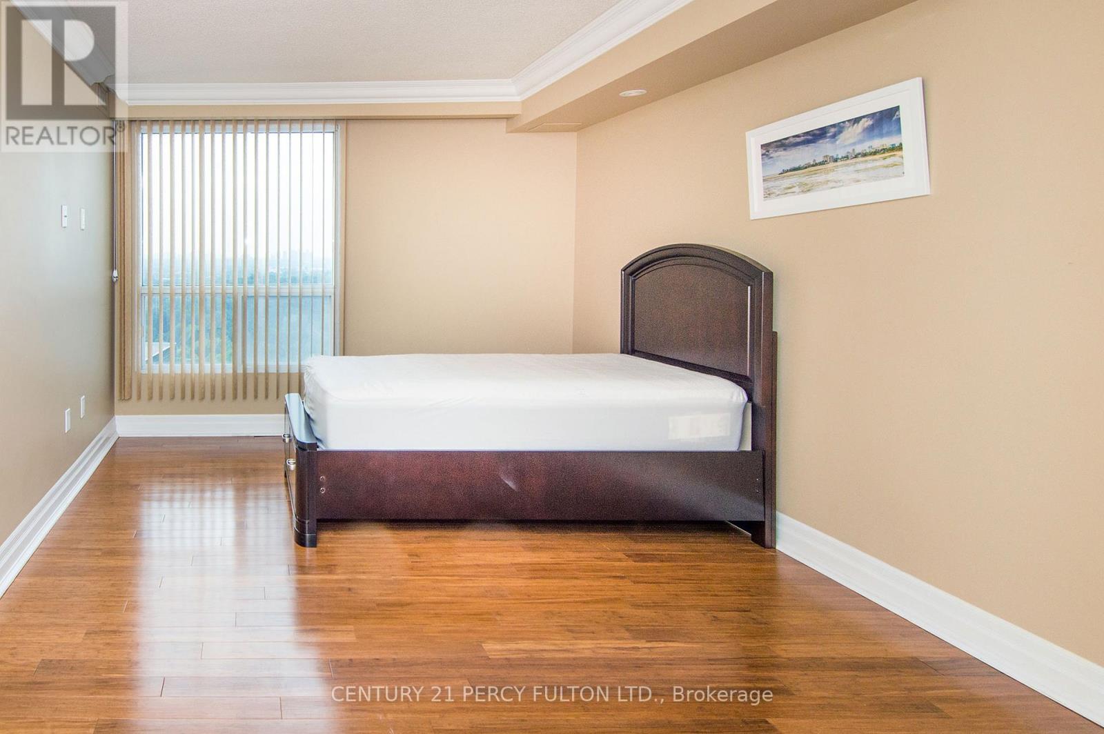 2105 - 5 Concorde Place, Toronto, Ontario  M3C 3M8 - Photo 12 - C12294828