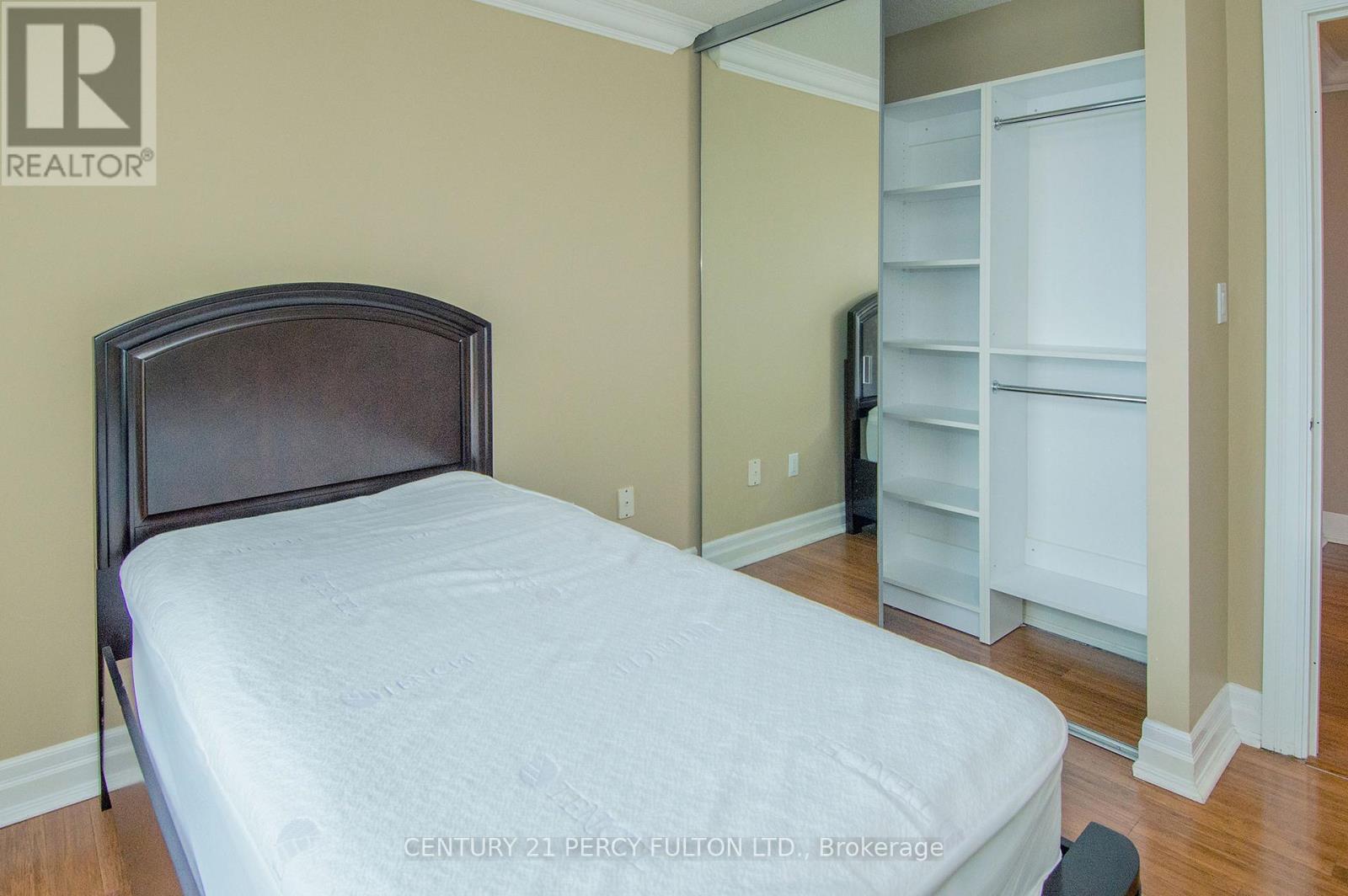 2105 - 5 Concorde Place, Toronto, Ontario  M3C 3M8 - Photo 19 - C12294828