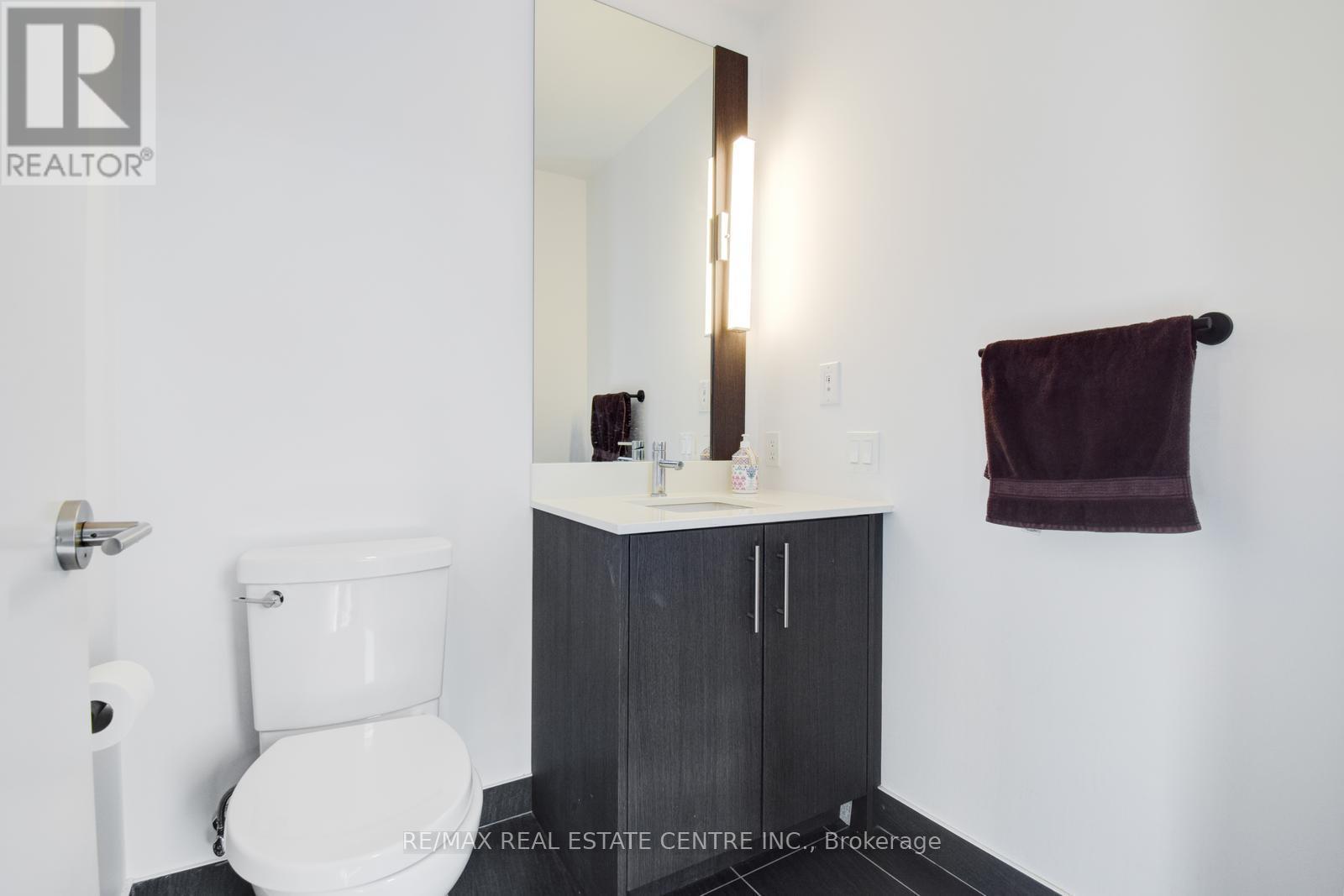 202 - 215 Veterans Drive, Brampton, Ontario  L7A 4S6 - Photo 27 - W12295173