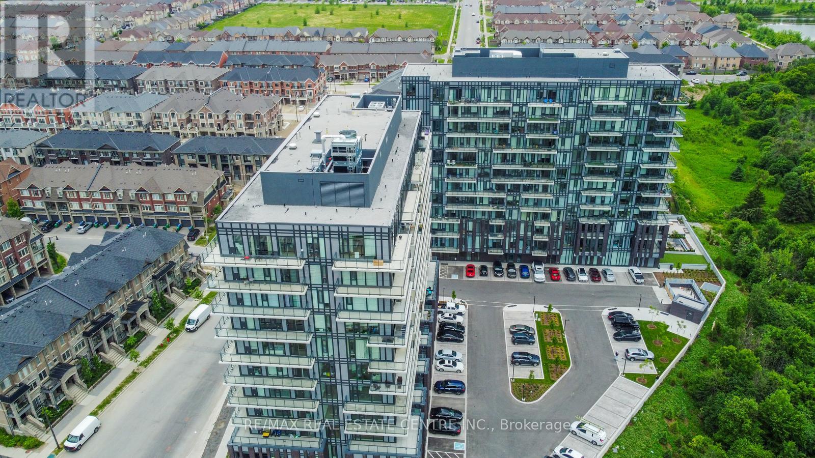202 - 215 Veterans Drive, Brampton, Ontario  L7A 4S6 - Photo 4 - W12295173