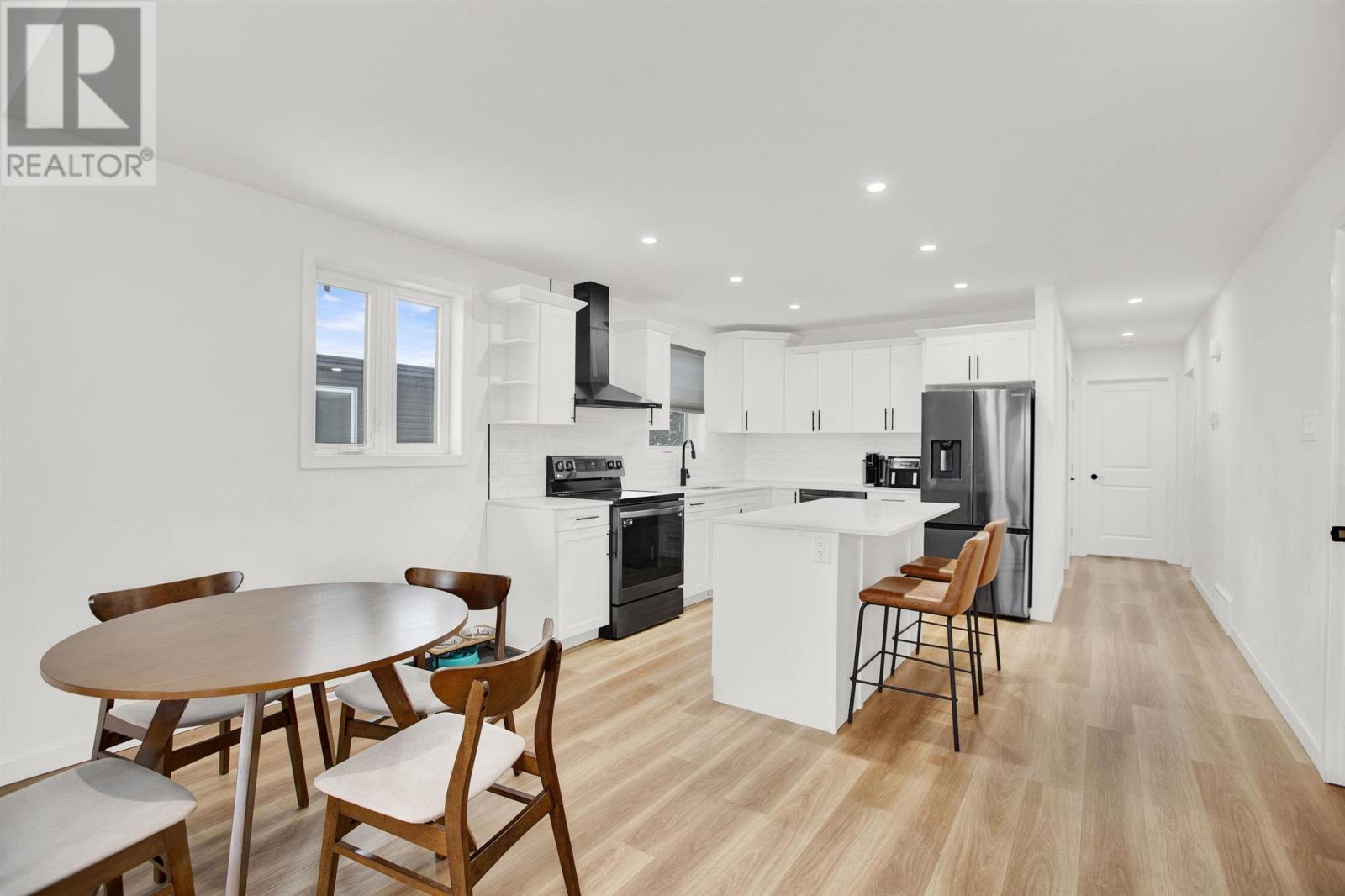 Property at 1152 Arthur ST W image 5