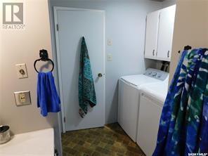 254 2nd Avenue E, Gravelbourg, Saskatchewan  S0H 1X0 - Photo 17 - SK002333