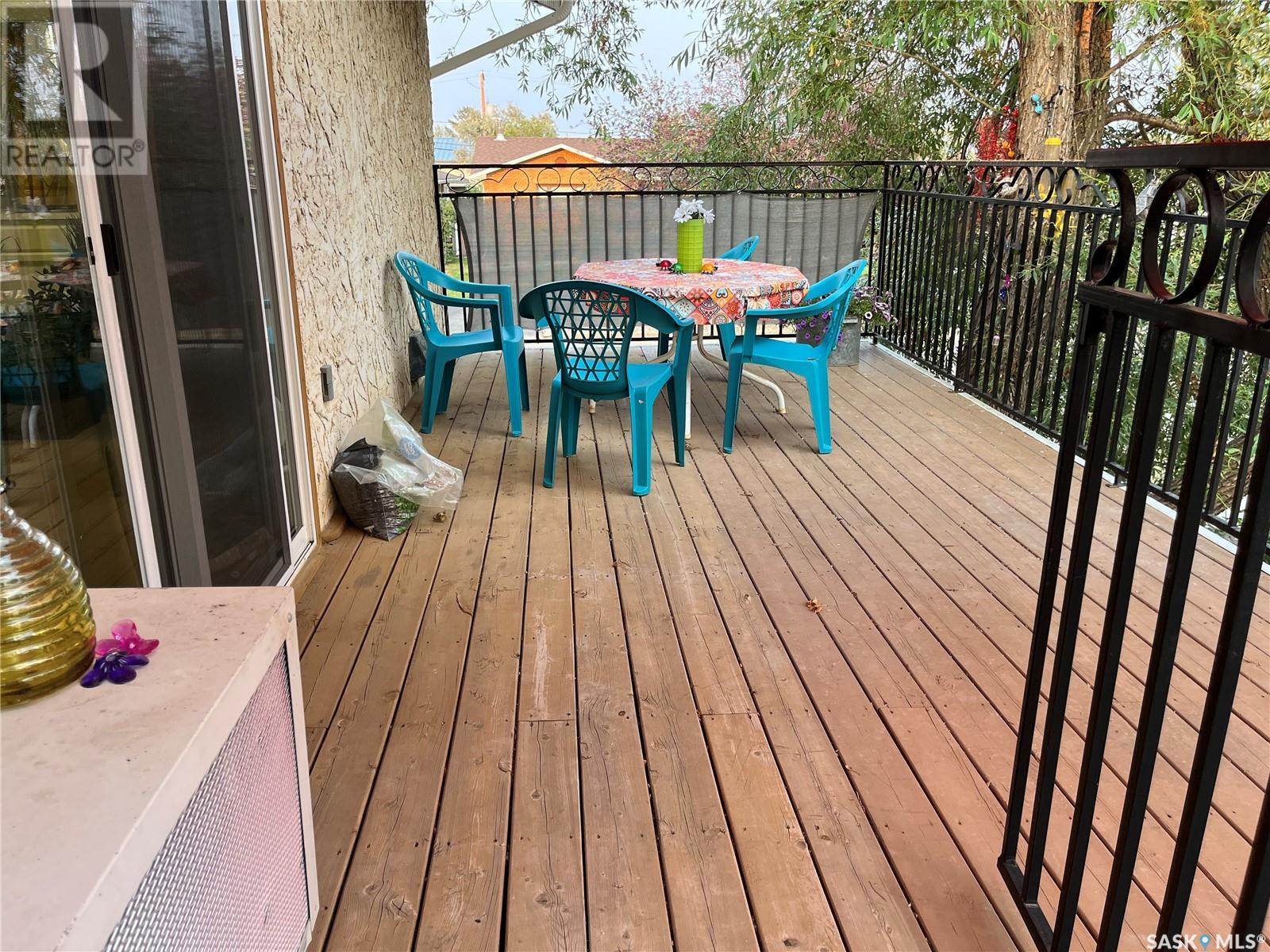254 2nd Avenue E, Gravelbourg, Saskatchewan  S0H 1X0 - Photo 20 - SK002333