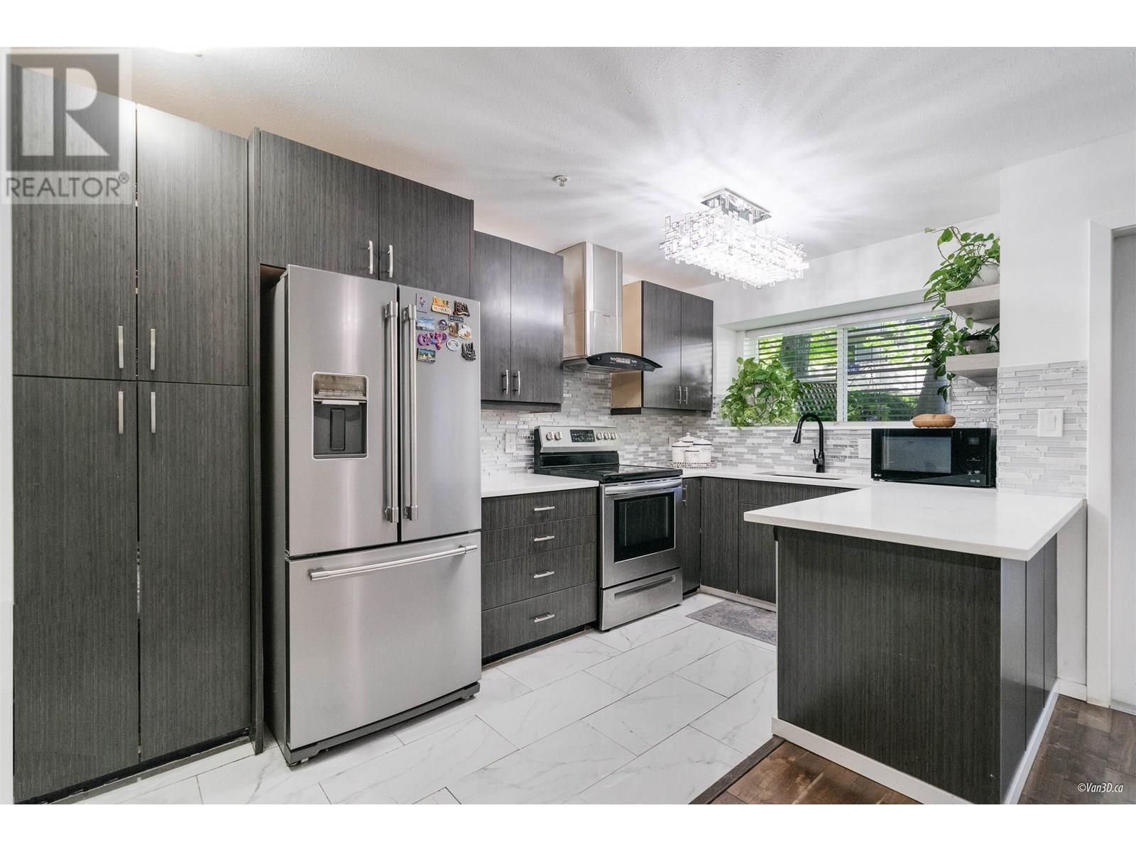 38 12449 191 Street, Pitt Meadows, British Columbia  V3Y 2R4 - Photo 2 - R3027557