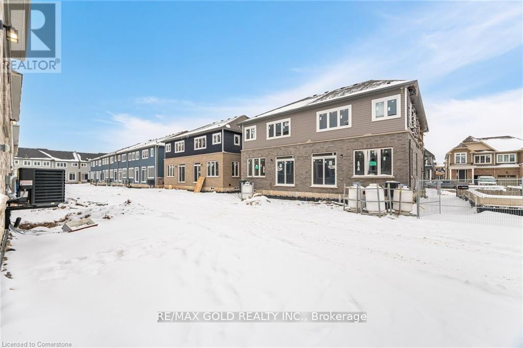 109 Molozzi Street, Erin, Ontario  N0B 1T0 - Photo 37 - X12295201
