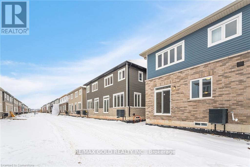 109 Molozzi Street, Erin, Ontario  N0B 1T0 - Photo 38 - X12295201