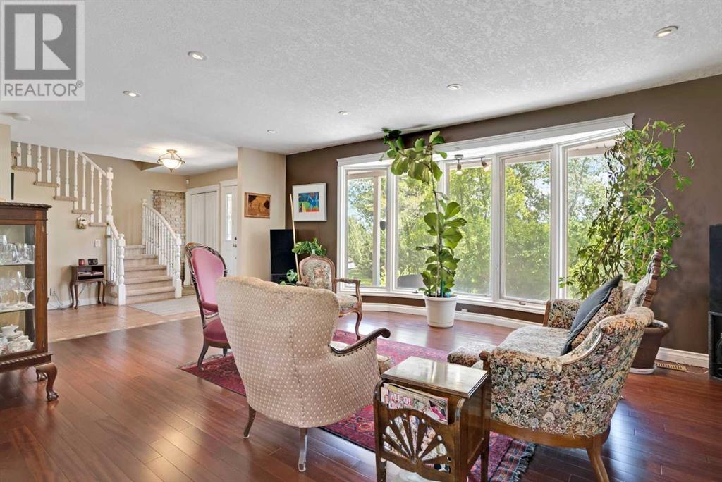 Property at 56053 Ridgeview Drive E image 3