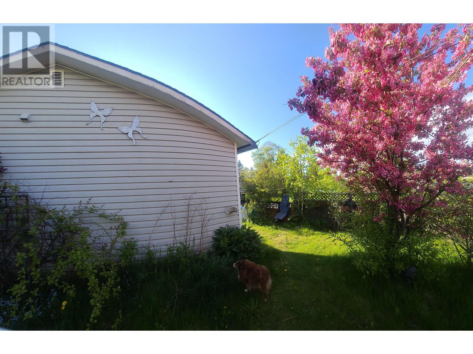 Property at 1385 MILBURN AVENUE image 5
