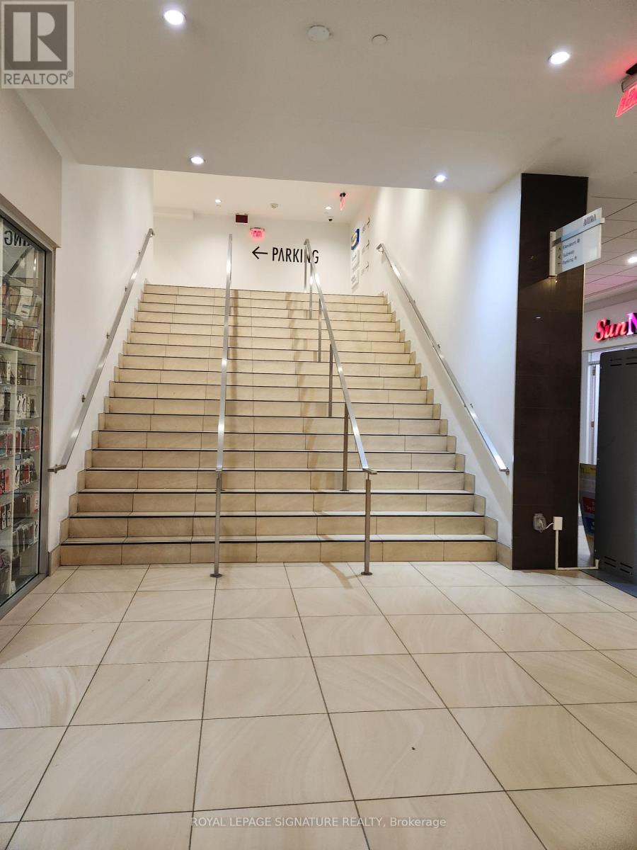 47 - 384 Yonge Street, Toronto, Ontario  M5G 2K2 - Photo 21 - C12295285