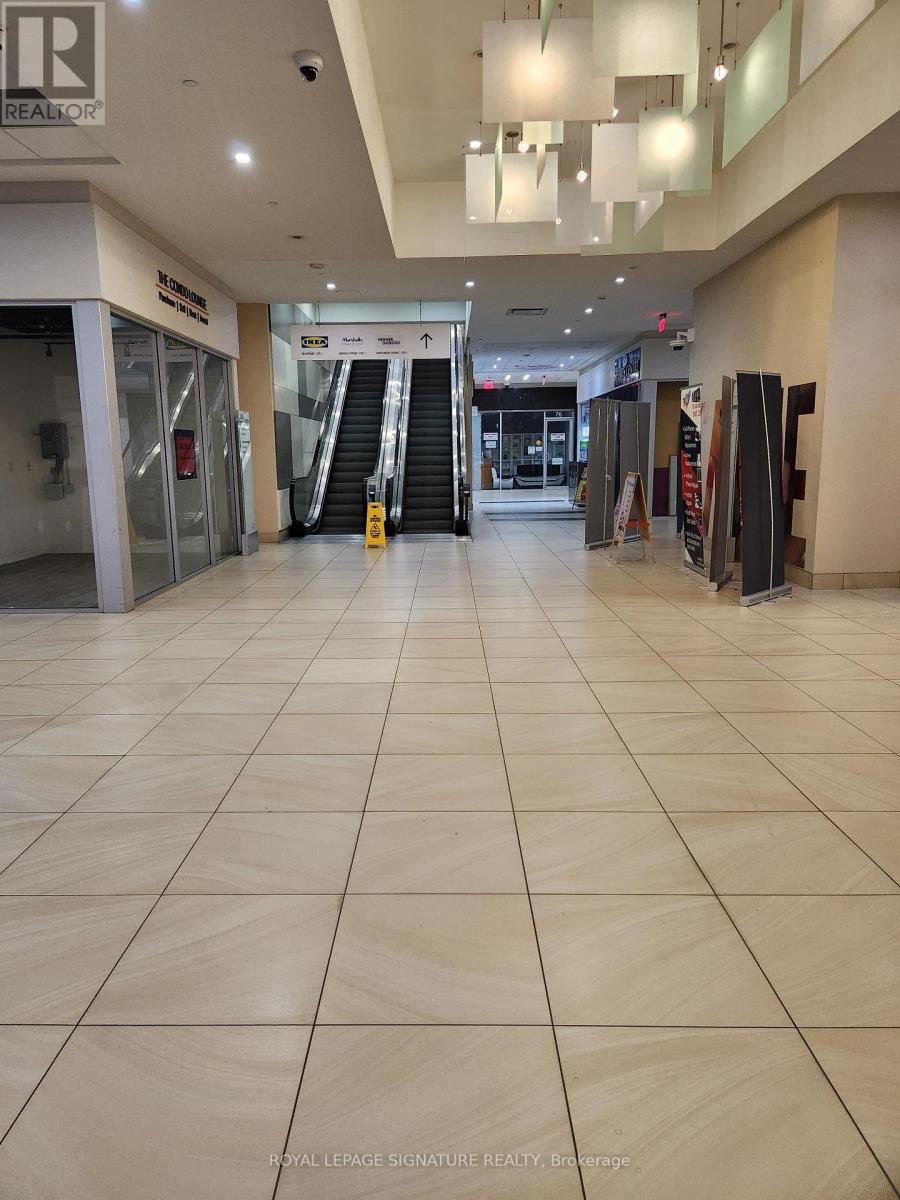 47 - 384 Yonge Street, Toronto, Ontario  M5G 2K2 - Photo 23 - C12295285