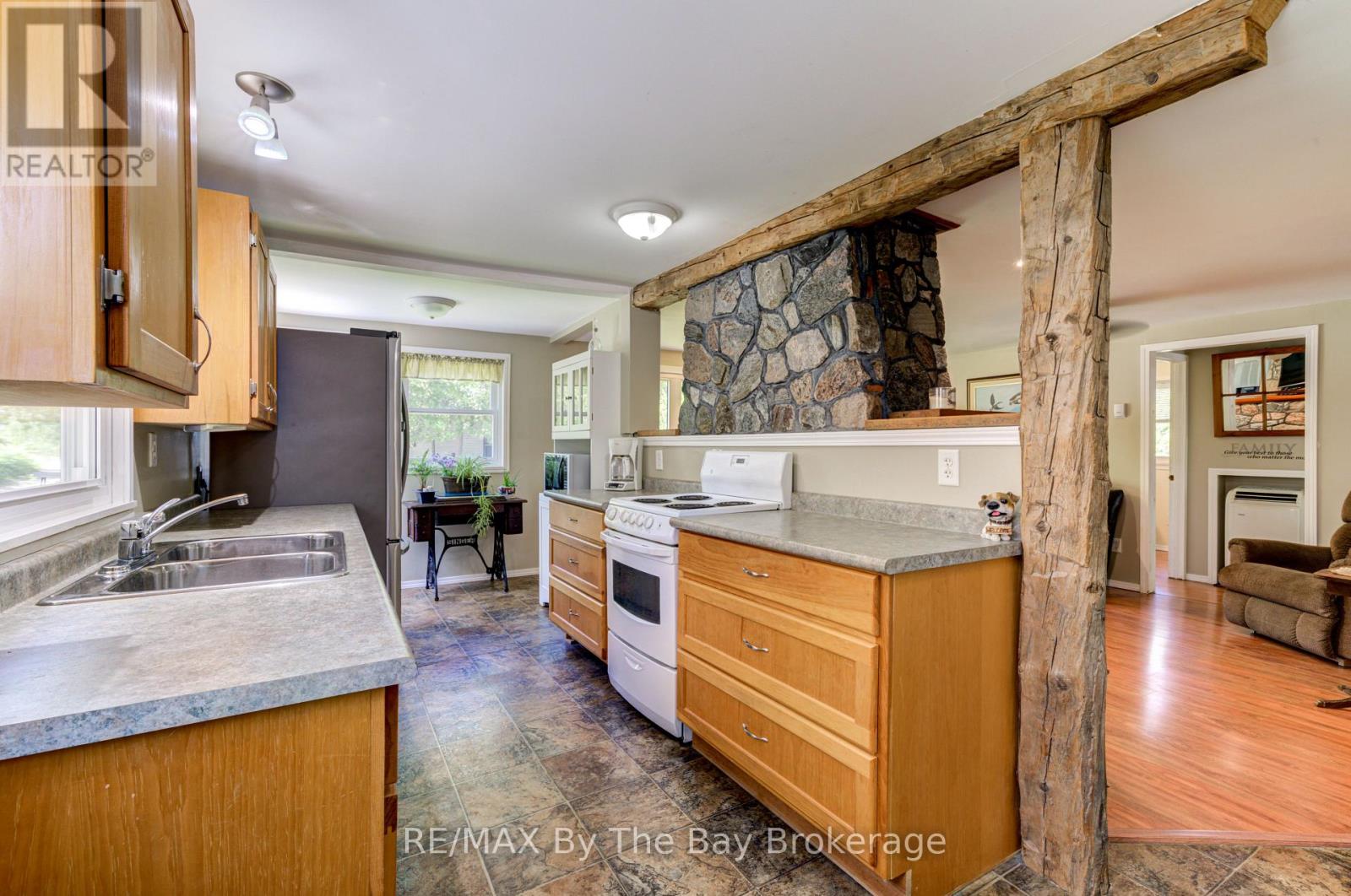 Property at 1105 SHORE LANE image 3