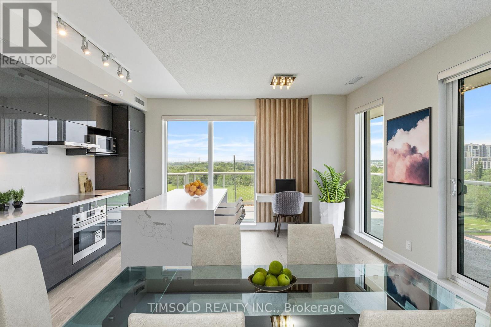 Property at 722 - 10 ROUGE VALLEY DRIVE W image 1